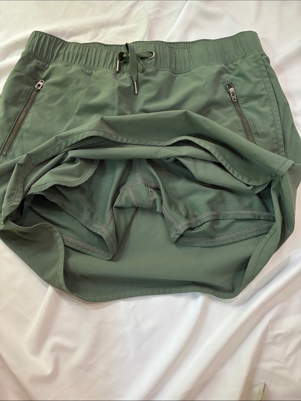 Athleta Olive Green Pull-On Athletic Skort with Zip Pockets - Picture 4 of 4